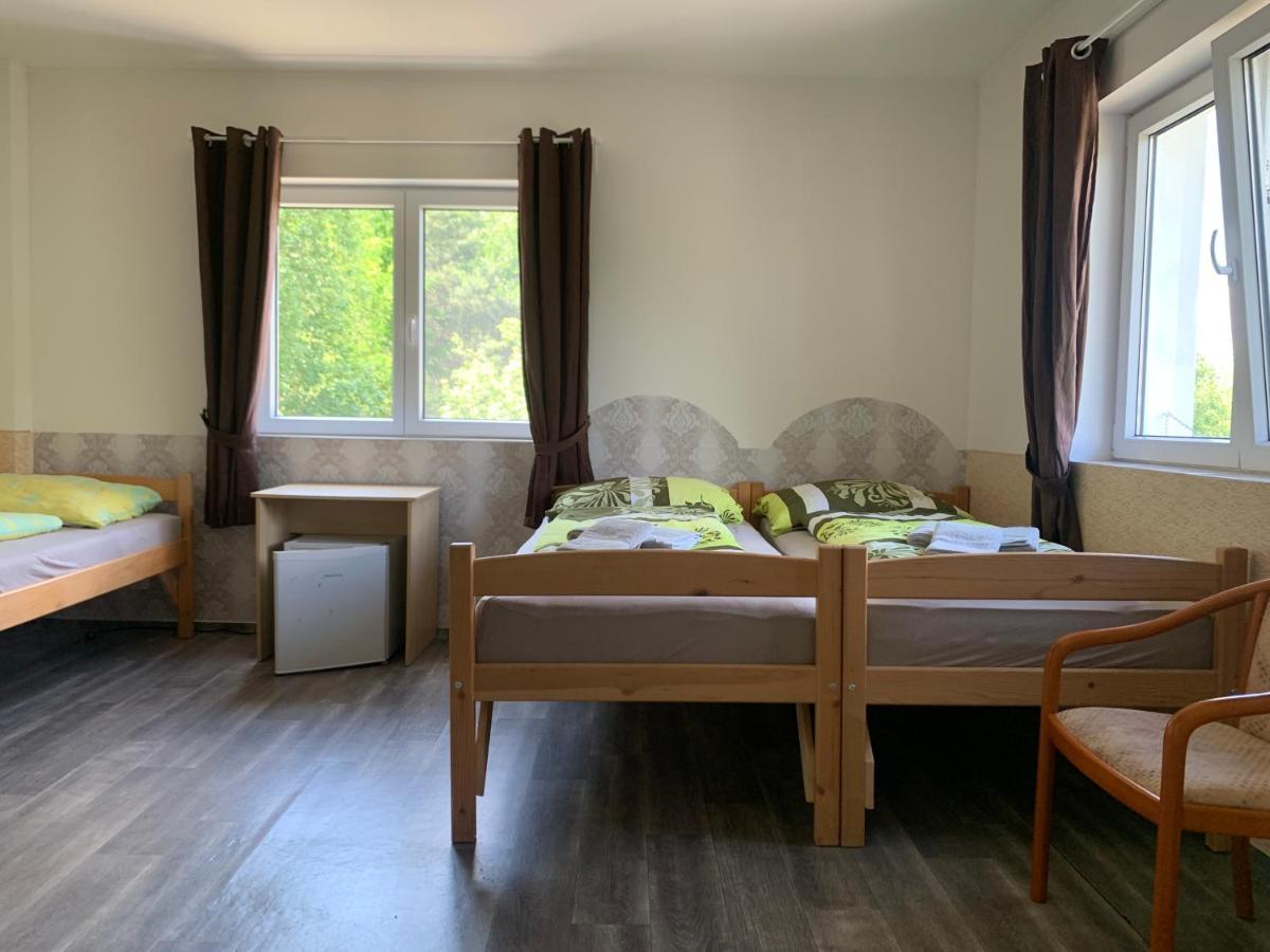 Penzion U Jezera Hotell Konstantinovy Lázně Eksteriør bilde